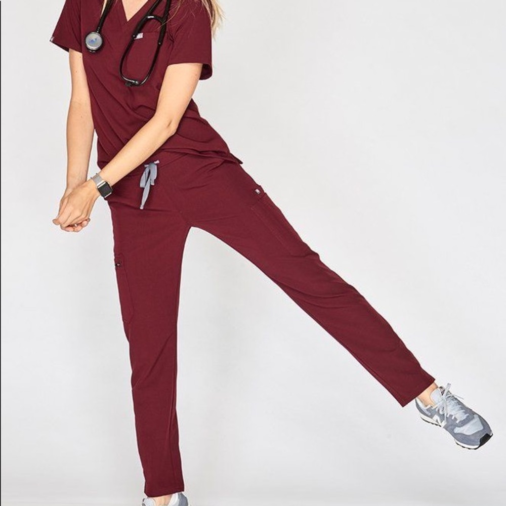 Figs Burgundy 2XL set